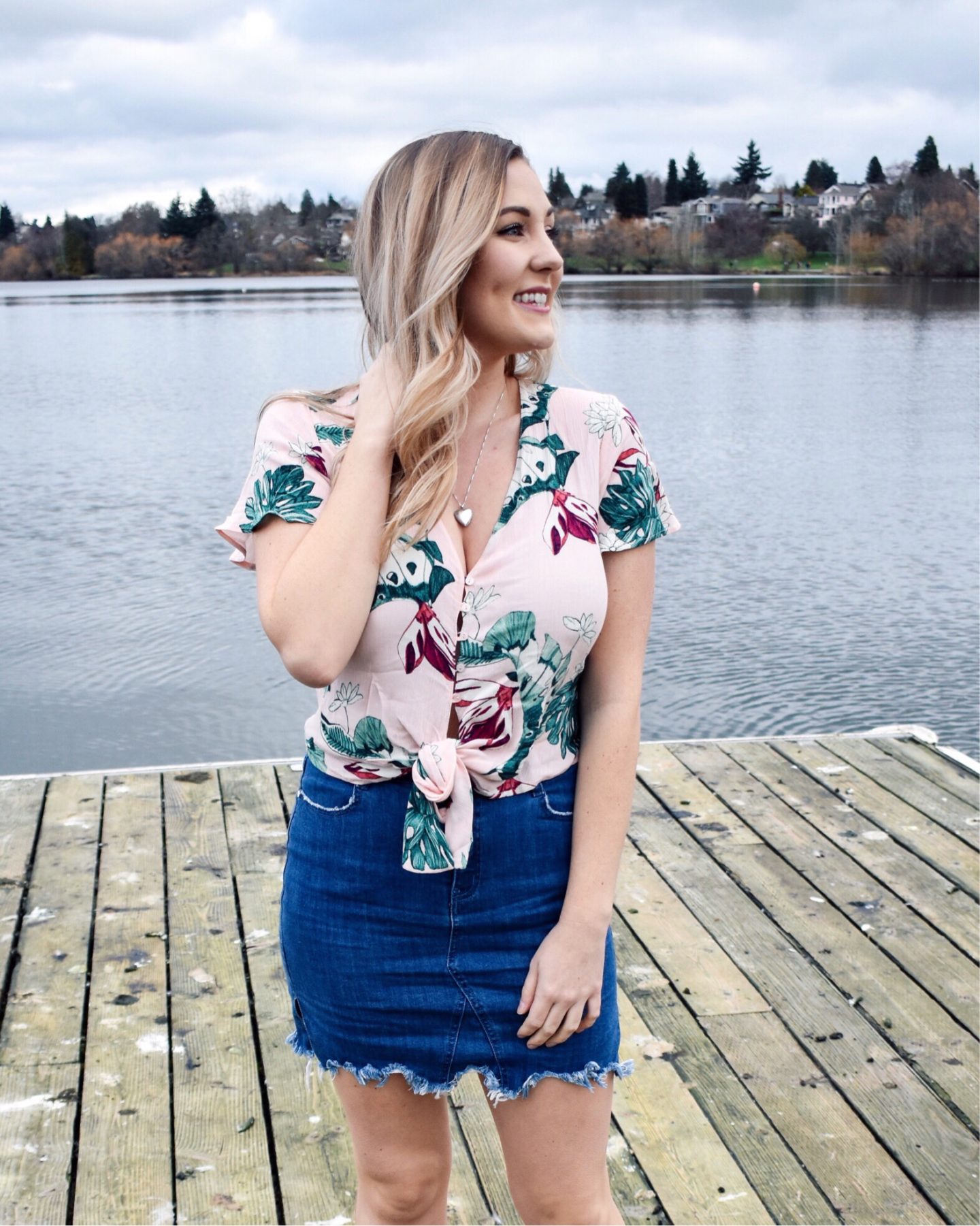 20 Cute Spring Outfit Ideas - Amy Bjorneby