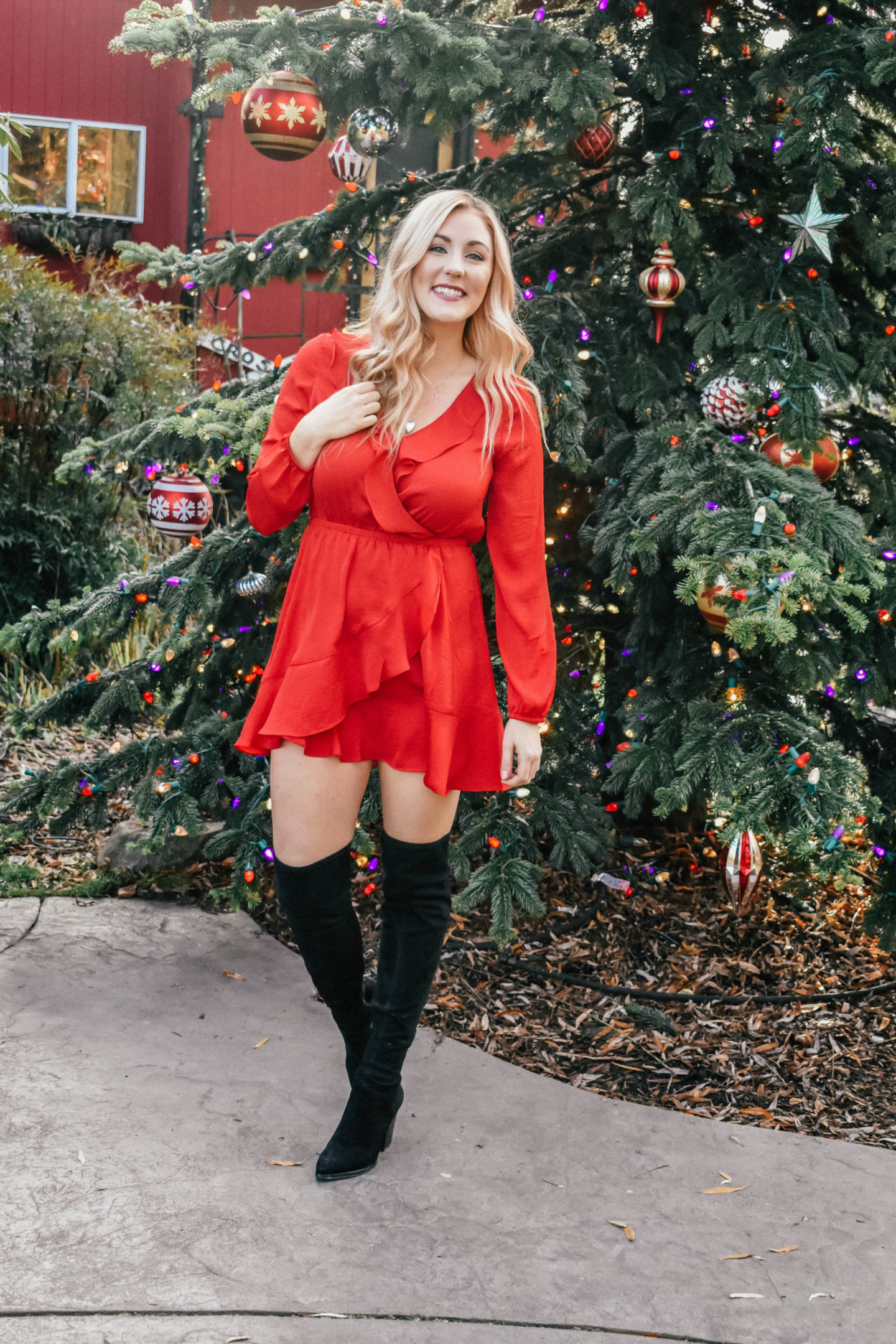 The Perfect Affordable Christmas Dress!