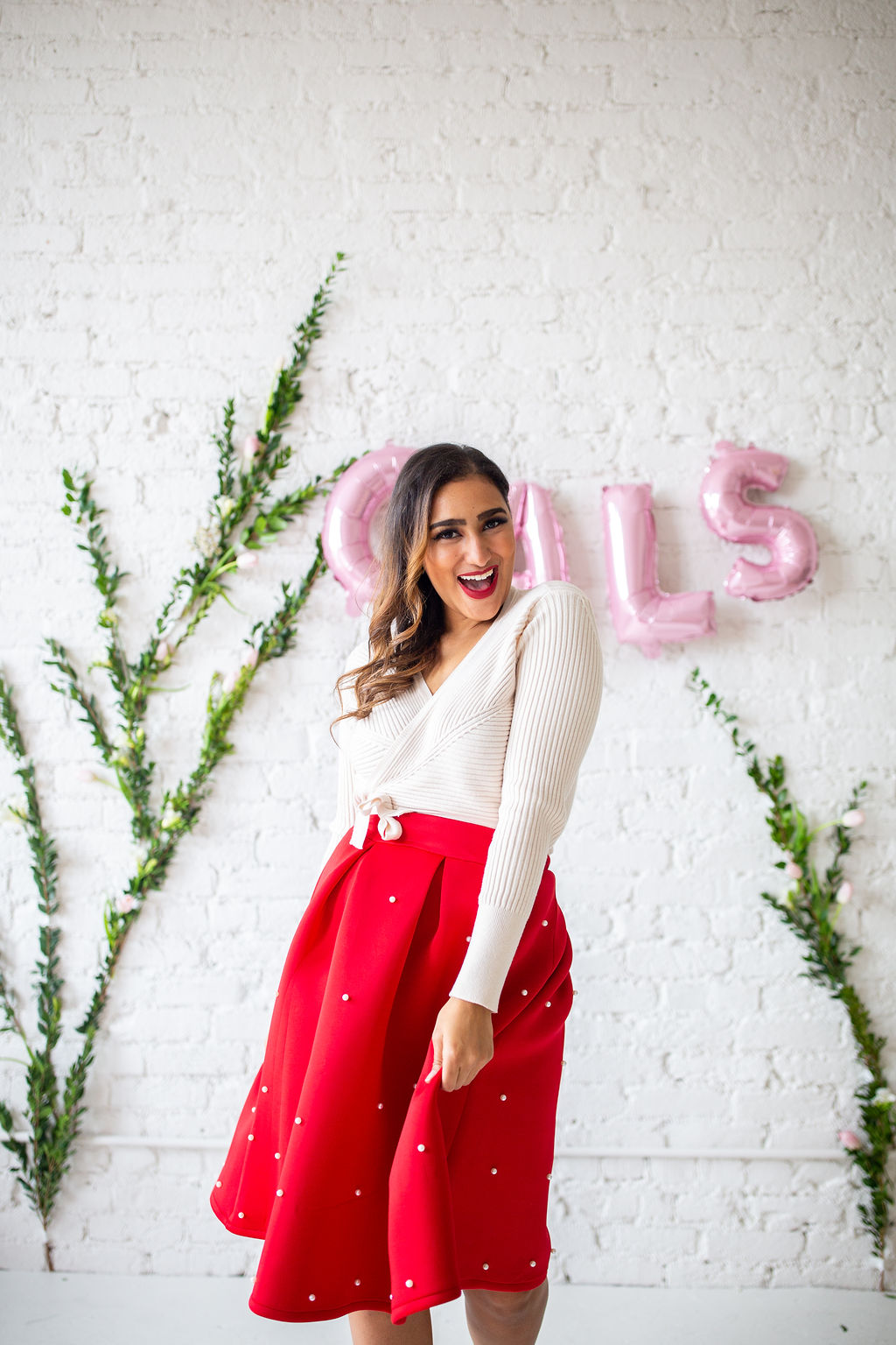 16 Valentine's/Galentine's Day Outfit Ideas!
